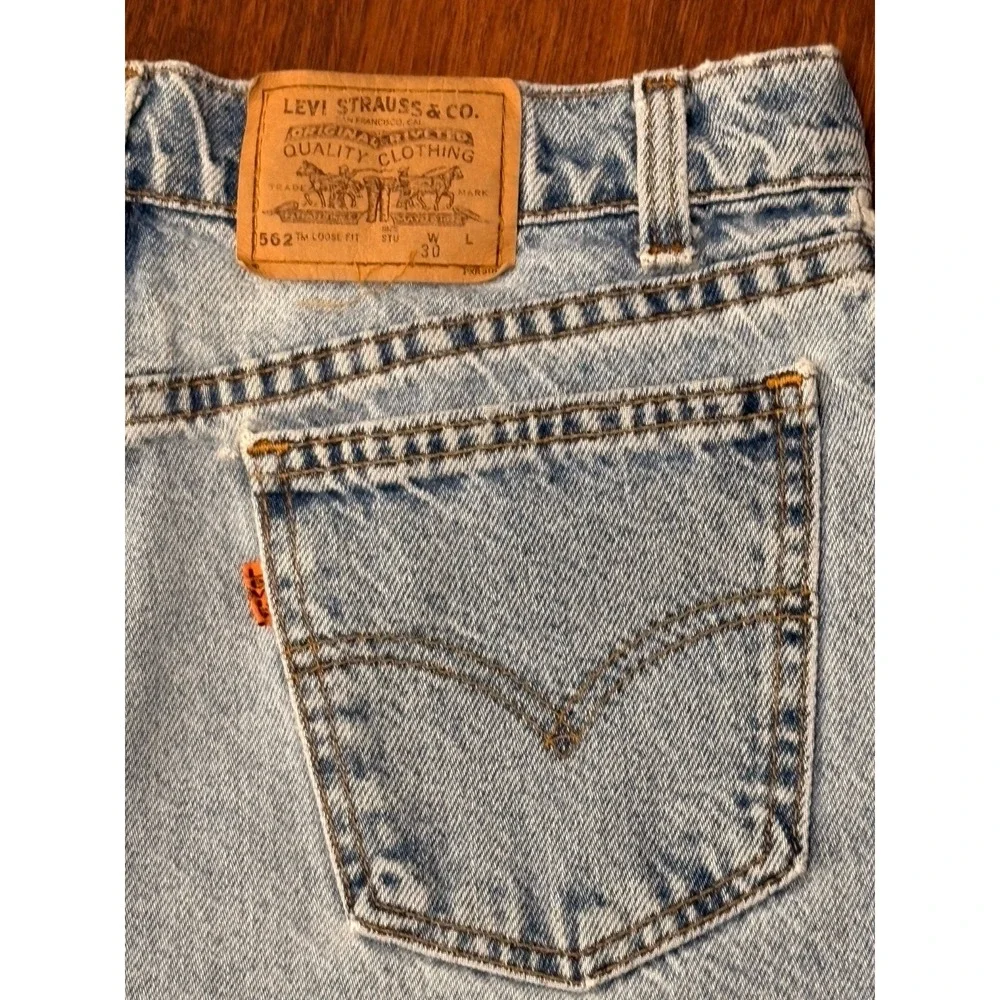 Levi's Vintage 562 Blue Loose Fit Student 30 Denim Shorts Orange Tab USA